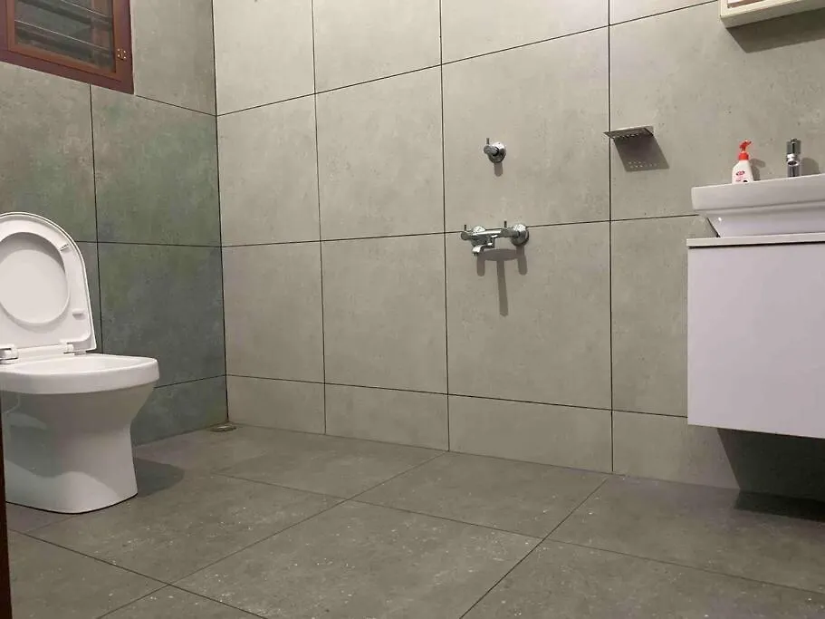Βίλα A-One Suites Kochi